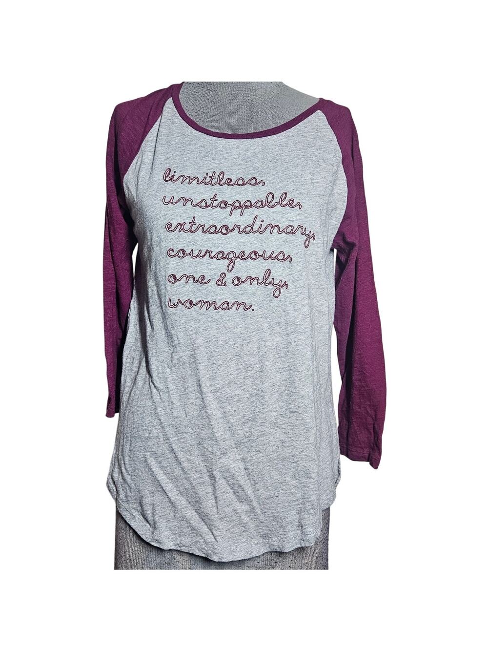 Limitless Unstoppable Woman Baseball Tee Size Small